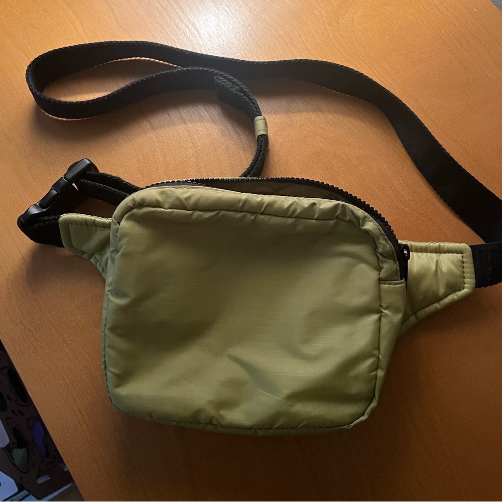 Baggu fanny pack